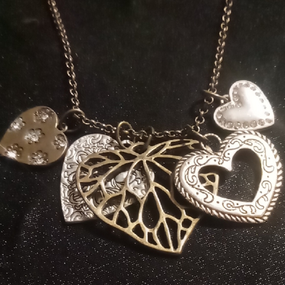 American eagle outfitters Heart Pendant Necklace